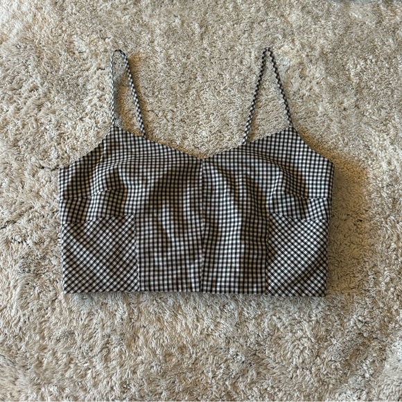 Topshop Tops - topshop crop top!